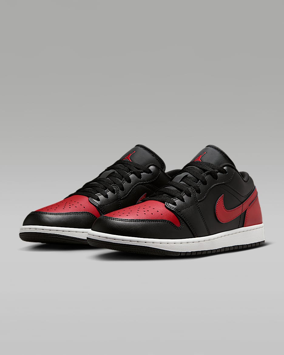 Nike jordan men's air jordan 1 low basketball shoe hot sale